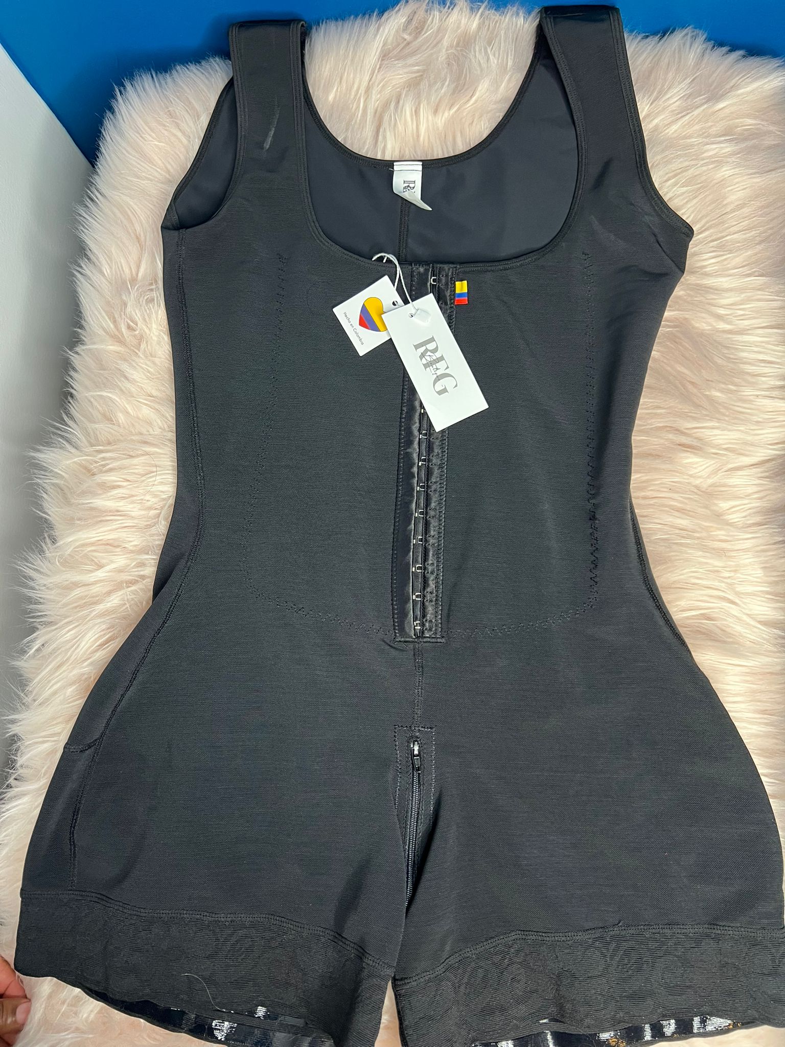 La mini  combinaison gainante colombienne