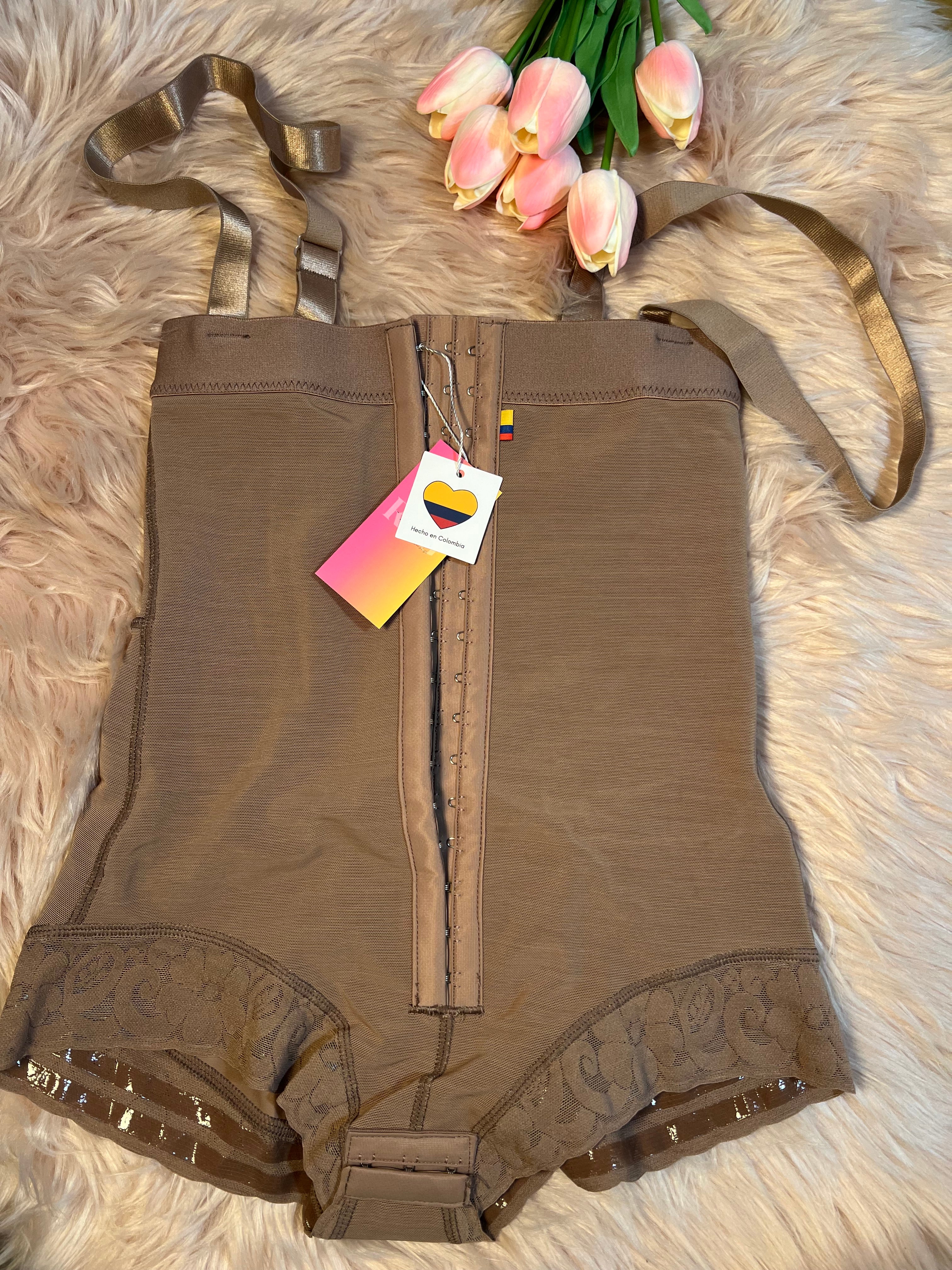 Culotte gainante taille haute